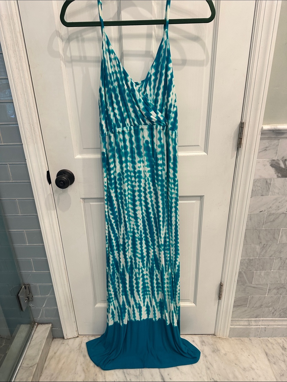 Calvin Klein Blue Tie-Dye Maxi Dress with Spaghetti Straps size 8